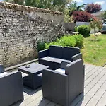 La Bulle Avec Jardin A 15 Min Des Plages Dom wakacyjny