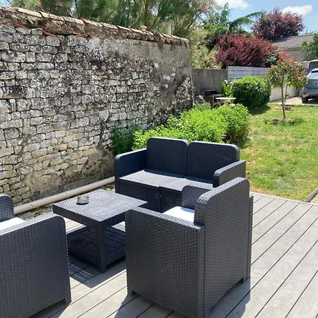 La Bulle Avec Jardin A 15 Min Des Plages Дом отдыха